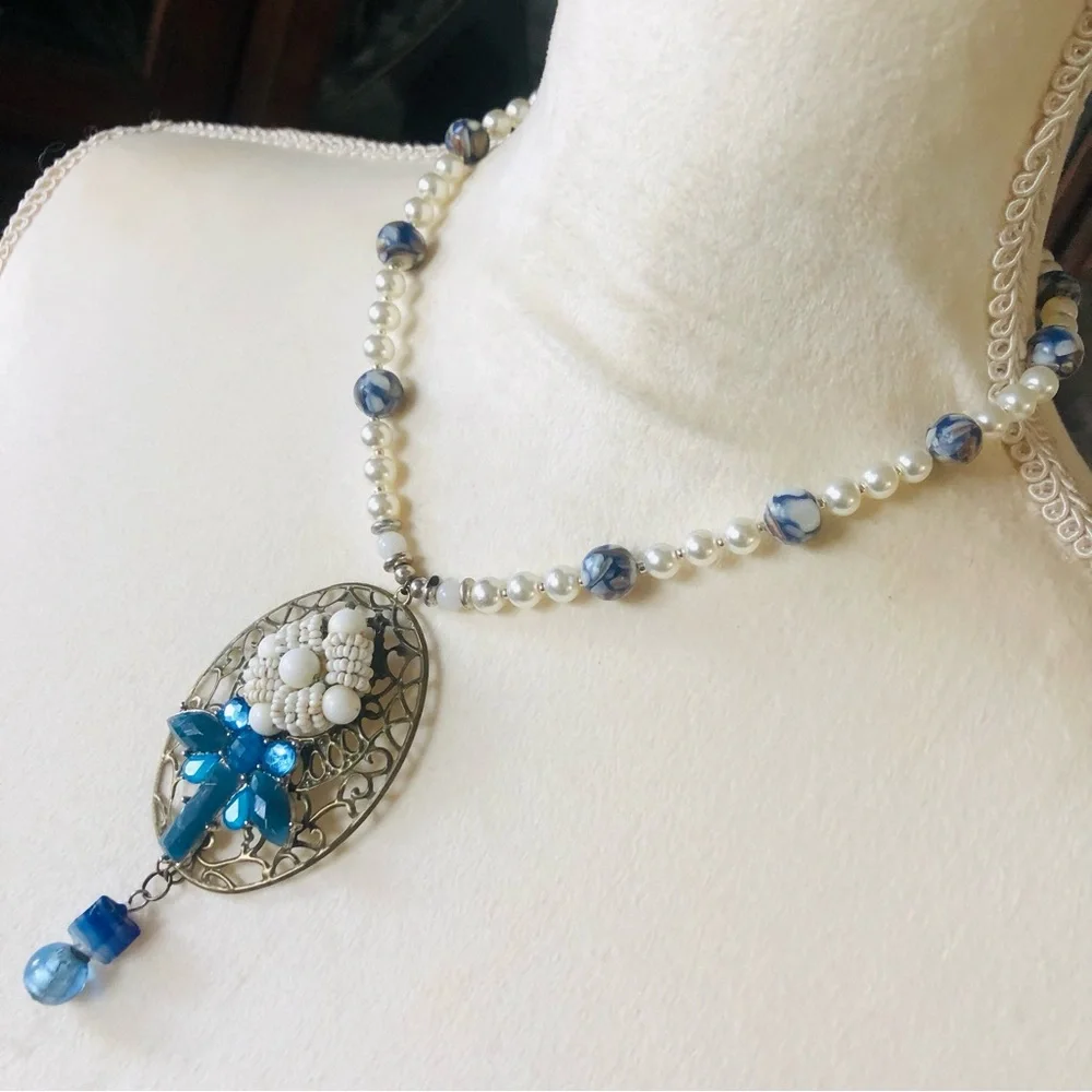 Handcrafted repurpose cal-silica bead Czech glass pearl necklace